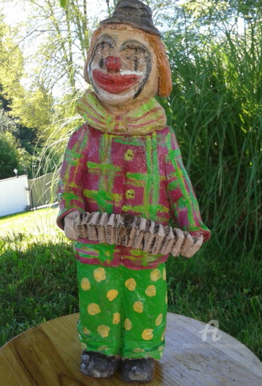Sculpture titled "clown" by Simone Collet, Original Artwork, Terra cotta