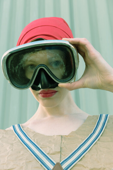 Фотография под названием "Girl with cap" - Simple-T, Подлинное произведение искусства, Цифровая фотография