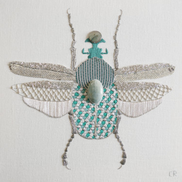 Art textile intitulée "Rê scarabée" par Cindy Roch, Œuvre d'art originale, Broderie