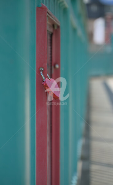 Photographie intitulée "Heart lock" par Slydesign, Œuvre d'art originale, Photographie numérique