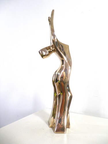 Sculpture titled "Attitude élévation" by Sophie Gaborit, Original Artwork, Other