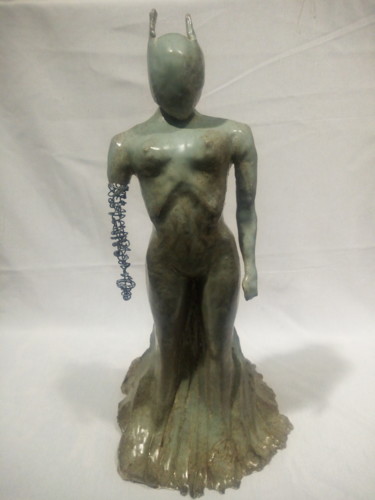Sculpture intitulée "La Victoire" par Sue, Œuvre d'art originale, Argile