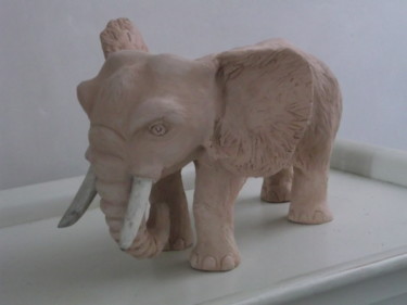 Sculpture titled "L'ELEPHANT" by Solange Lagarde, Original Artwork, Ceramics
