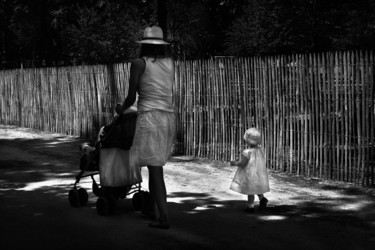 Photography titled "Walk of childhood" by Sol Marrades, Original Artwork, Analog photography