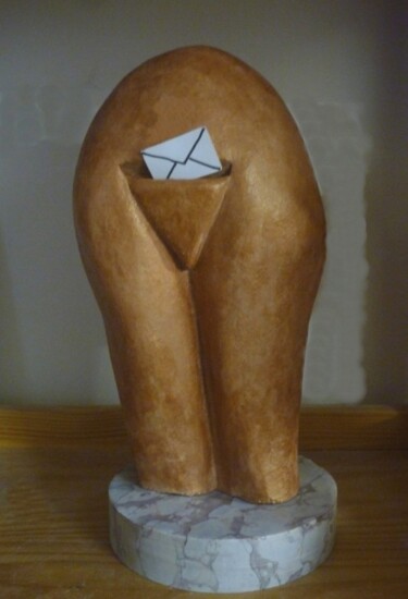 Sculpture titled "SECRETS INTIMES  Te…" by Sonia Mandel, Original Artwork, Terra cotta