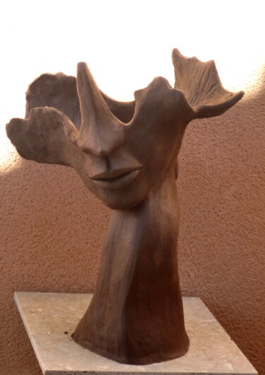 Sculptuur getiteld "MASQUE DON GIOVANNI…" door Sonia Mandel, Origineel Kunstwerk, Terra cotta