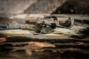 Photographie intitulée "Gravel" par Sonja Bajramovic, Œuvre d'art originale