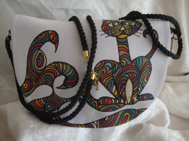 Design mit dem Titel "COCCINELLA purse/Cat" von Sonja Brzak, Original-Kunstwerk, Andere