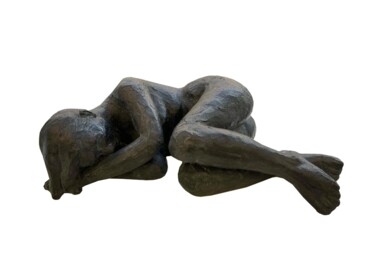 Escultura intitulada "Jeune fille allongée" por Sophie De Fournas, Obras de arte originais, Bronze
