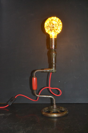 Design intitulée "Chignole." par Sophie Et Lionel Pardessus, Œuvre d'art originale, Luminaire