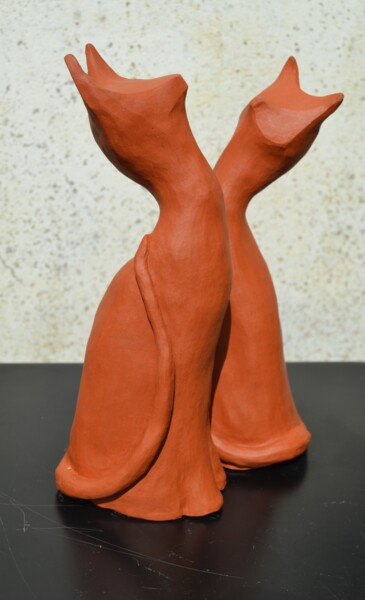 Sculpture titled "Les chats roux" by Sophie Saracchi, Original Artwork, Clay