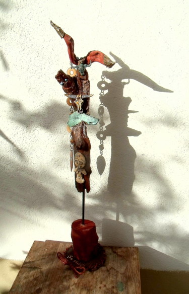 Escultura intitulada ""Buffalo"" por Sophie Thiry, Obras de arte originais, Madeira