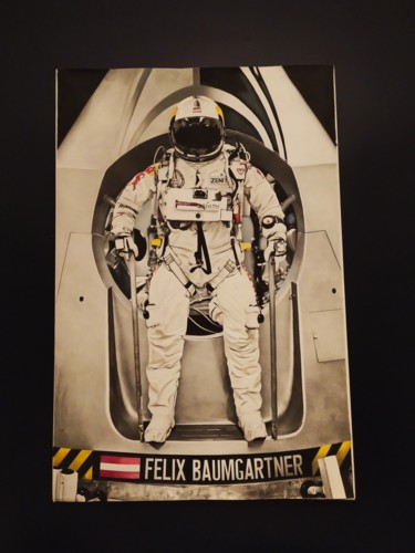 Dessin intitulée "Félix Baumgartner" par Sophie La Loggia, Œuvre d'art originale, Crayon