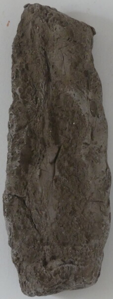 Skulptur mit dem Titel "Empreinte de Rocher…" von Sophie Maillard (Sophie Mai), Original-Kunstwerk, Terra cotta