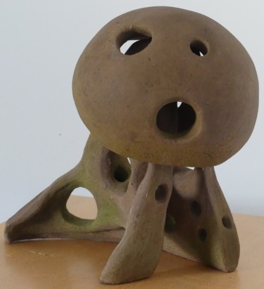 Escultura intitulada "Gobeuse de flocon" por Sophie Maillard (Sophie Mai), Obras de arte originais, Terracota