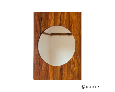 Design intitulée "Miroir en padouk de…" par Soumaila Kanla, Œuvre d'art originale, Accessoires