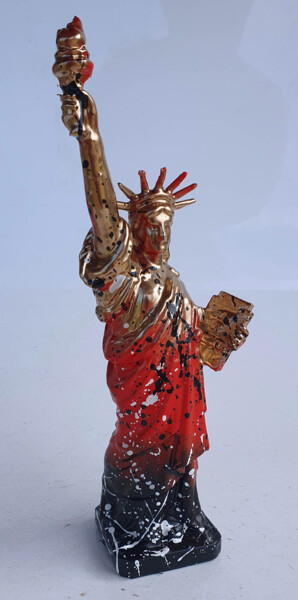 Sculpture titled "SPACO - statue libe…" by Spaco, Original Artwork, Resin