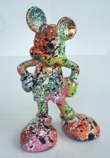Sculpture titled "SPACO Mickey stormt…" by Spaco, Original Artwork, Resin