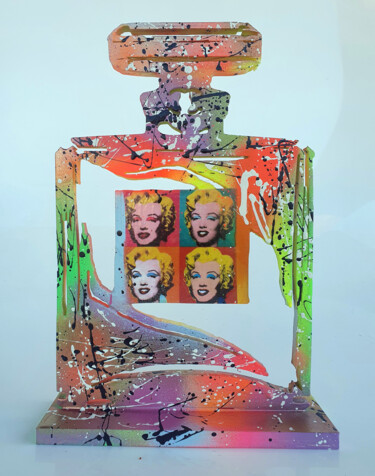 Sculpture intitulée "SPACO Warhol Chanel…" par Spaco, Œuvre d'art originale, Collages