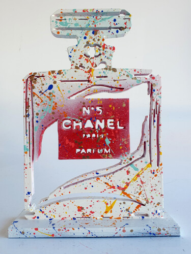 Scultura intitolato "SPACO N°5 Chanel re…" da Spaco, Opera d'arte originale, Resina