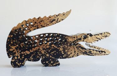 Sculpture titled "SPACO Crocodile Lac…" by Spaco, Original Artwork, Resin