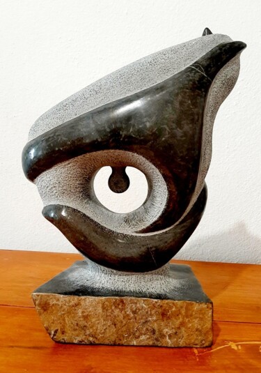 Escultura intitulada "Wachi" por Spiros Gremo, Obras de arte originais, Pedra