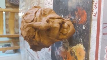 Sculpture titled "La folie" by Stan Martells, Original Artwork, Clay