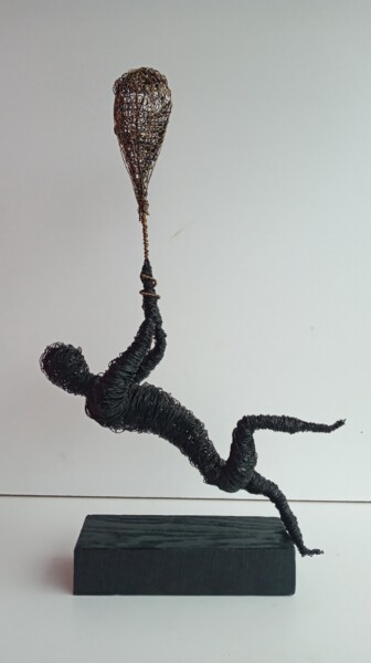 142 Wire sculptures for sale