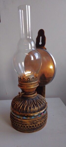 Sculpture intitulée "Kerosene lamp, Vict…" par Steampunker_ukraine, Œuvre d'art originale, Métaux