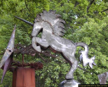 Skulptur mit dem Titel "Steelhorse rising u…" von Stahl Farbe, Original-Kunstwerk, Metalle