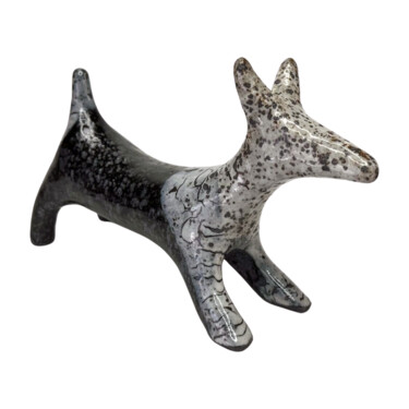 Скульптура под названием "Speckled Puppy" - Stefan Mager, Подлинное произведение искусства, Керамика