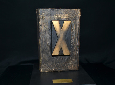 Scultura intitolato "Libro X" da Stefania Sergi, Opera d'arte originale