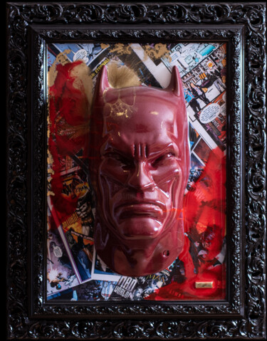 Sculpture titled "Batman" by Stefano Macrì, Original Artwork, Ceramics Mounted on Metal