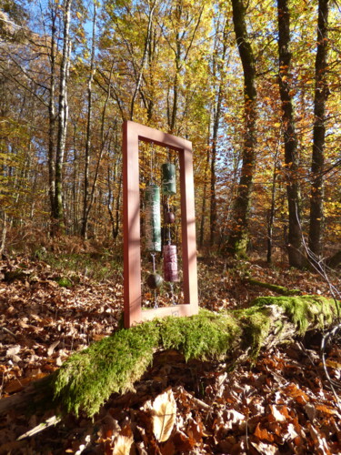 Sculptuur getiteld "Népal" door Stéphane Jenny, Origineel Kunstwerk, Hout Gemonteerd op Frame voor houten brancard