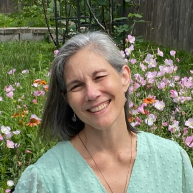 Stephanie Hopkins Profile Picture Large