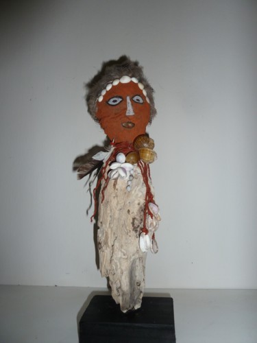 Sculpture titled "Fetiche" by Stephanie Favier, Original Artwork