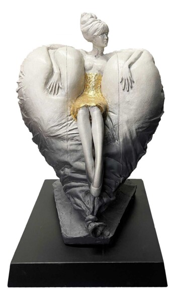 Escultura titulada "Soft Heart, Ceramic…" por Stephen Glassborow, Obra de arte original, Cerámica