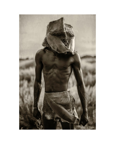 Photographie intitulée "Chaman des cendres…" par Steve Drevet, Œuvre d'art originale, Photographie numérique
