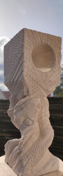 Sculpture titled "Drakaina" by Sublim By Nadoumi, Original Artwork, Aerated concrete