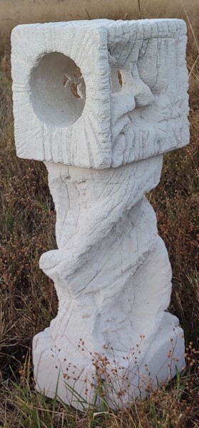 Скульптура под названием "Pandore" - Sublim By Nadoumi, Подлинное произведение искусства, Газобетон
