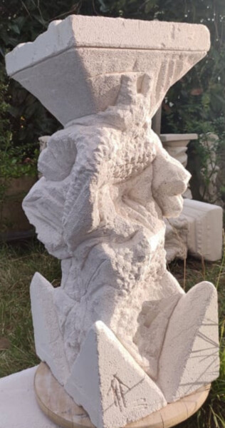 Скульптура под названием "Perfect Sense" - Sublim By Nadoumi, Подлинное произведение искусства, Газобетон