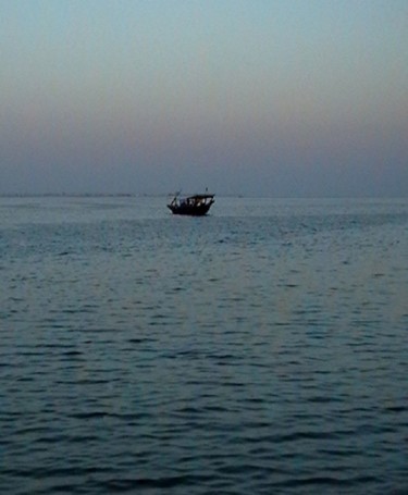 Photography titled "Saihat-dhow.jpg" by Suleiman, Original Artwork
