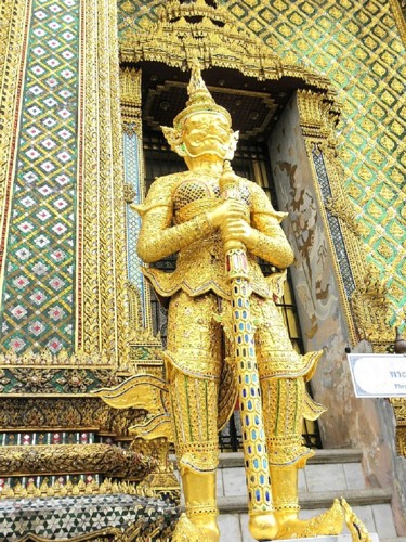Fotografia intitolato "statue-Bangkok.jpg" da Suleiman, Opera d'arte originale