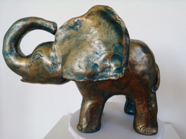 Sculpture intitulée "Eléphant 6" par Henriette Poglio (Superlatournette), Œuvre d'art originale, Terre cuite