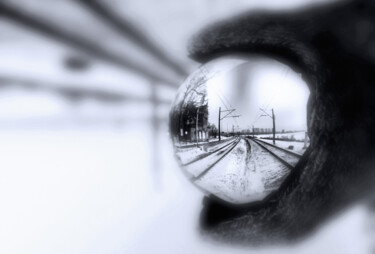 Photography titled "Tracktion" by Susan Maxwell Schmidt, Original Artwork, Digital Photography