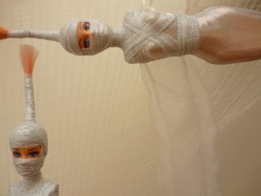Escultura intitulada "Help" por Susana Ribeiro, Obras de arte originais