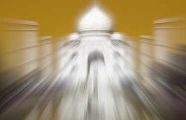 Digitale Kunst mit dem Titel "Vanishing Taj Mahal" von Syed Rizvi, Original-Kunstwerk
