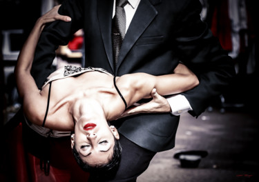 Photographie intitulée "Tango" par Sylvain Manguer, Œuvre d'art originale