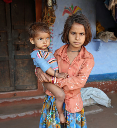 Photographie intitulée "enfants-Banjaras-In…" par Sylvie Bedert-Duchauffour, Œuvre d'art originale, Photographie numérique