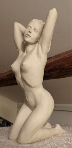 Sculpture titled "Intention'Elle" by Sylvie Bourély (SB), Original Artwork, Clay